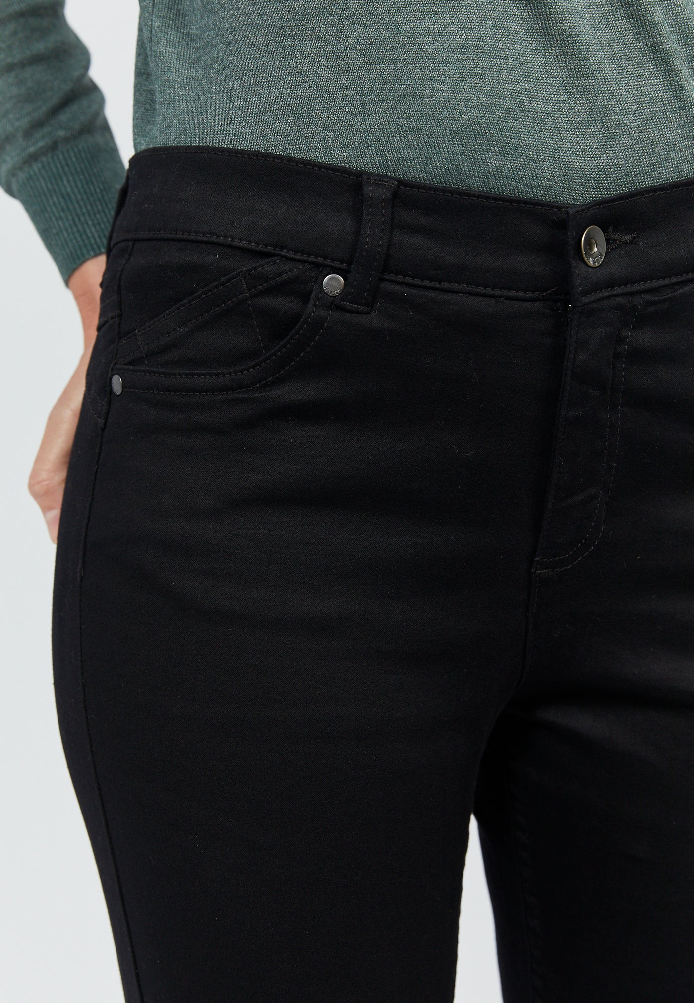 Jeans, Model Jill - Black tone in tone